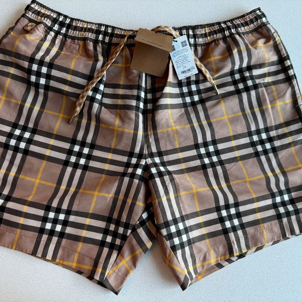 BURBERRY Check Swim Shorts - BRAND NEW